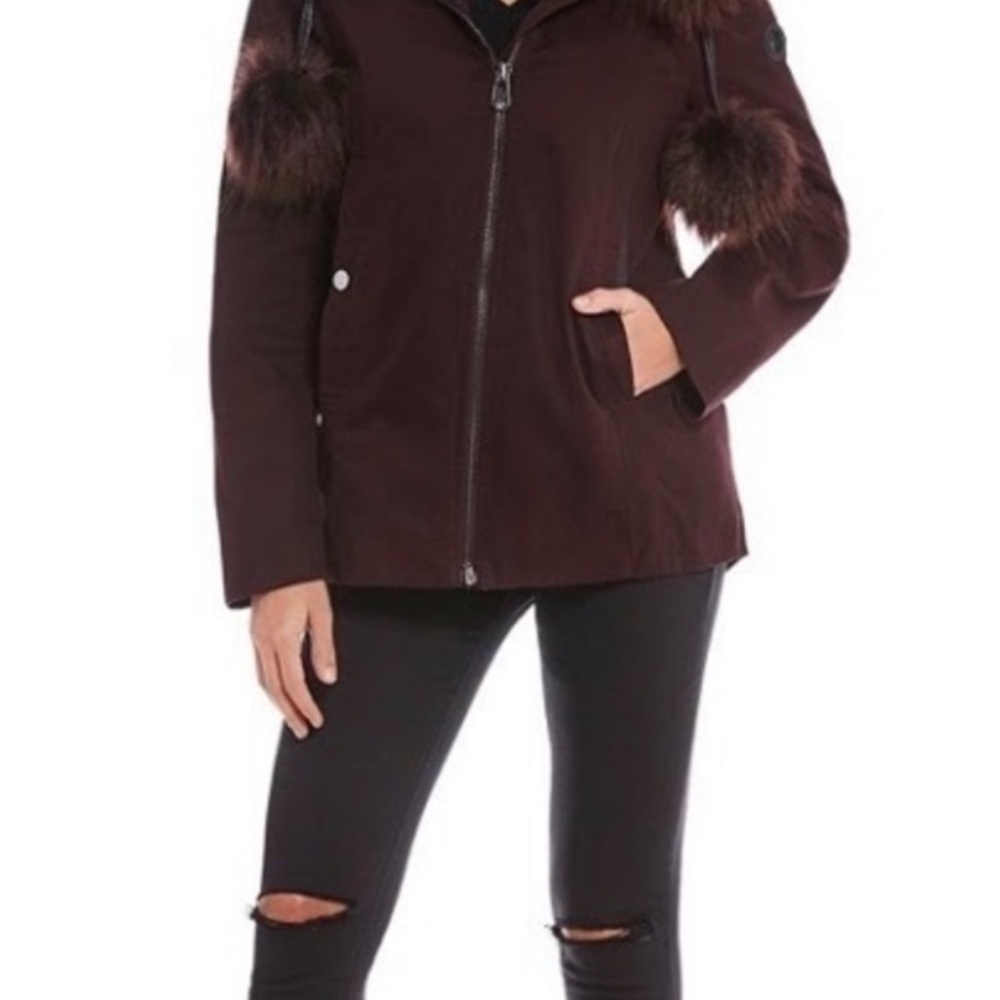 Gianni Bini Burgundy Fur-Trim‎ Jacket